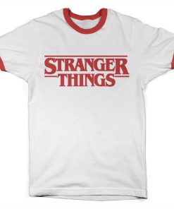Stranger Things Logo Ringer T-Shirt hvit t-skjorte Netflix TV-serie Nerdeportalen kopp Orginal merch sesong 3 amerikansk grøsser 80-tallet Hawkins Eleven Stranger Things 3 konspirasjonsthriller Steve Dustin Steve Harringtons spenning